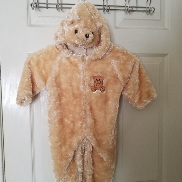 Unknown Other - 12-18mths Teddy bear costume...The face pokes thru